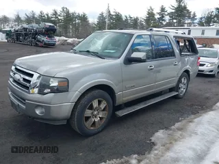 2008 Ford Expedition EL Limited with VIN 1FMFK20518LA48639, listed as a IAAI auction lot 41655592 with 177,739 mi miles. Bid and sale history available at carsss.com. Image 2.