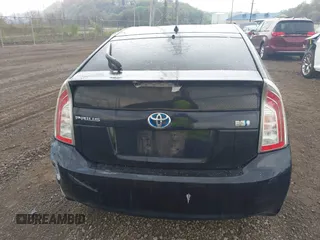 2013 Toyota Prius One with VIN JTDKN3DU5D1633618, listed as a IAAI auction lot 42125827 with 300,000 mi miles. Bid and sale history available at carsss.com. Image 17.