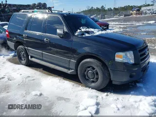 2012 Ford Expedition XL z VIN 1FMJU1F55CEF59001, wystawiony jako IAAI lot #42032171 z przebiegiem 90 889 mil mil oraz . Historia ofert i sprzedaży dostępna na DreamBid. Obrazek 1.