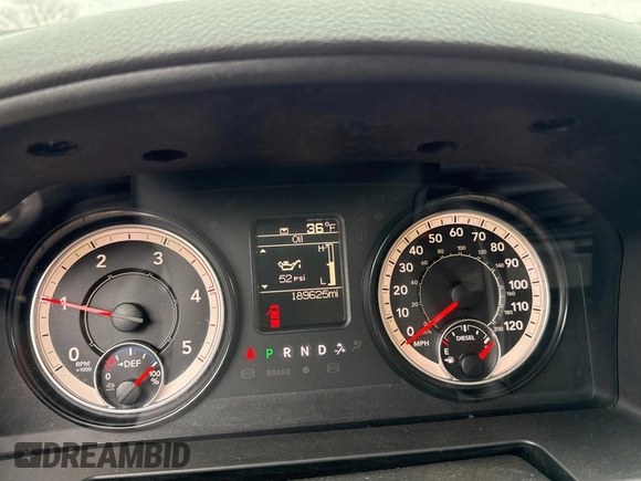 2018 Ram 3500 Tradesman with VIN 3C7WRSCL1JG345362, listed as a Copart auction lot 85365904 with 189,625 mi miles and Clean Title. Bid and sale history available at carsss.com. Image 8.