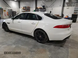 2016 Jaguar XF 35t Prestige z VIN SAJBK4BV7GCY12036, wystawiony jako Copart lot #57208875 z przebiegiem 186 080 mil mil oraz Szkoda całkowita • Salvage title. Historia ofert i sprzedaży dostępna na DreamBid. Obrazek 2.
