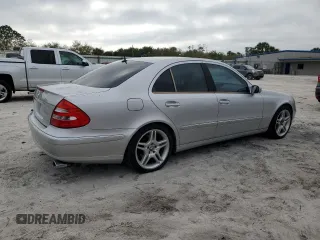 2004 Mercedes-Benz E-Class 5.0L with VIN WDBUF70J44A547062, listed as a Copart auction lot 47140005 with 0 mi miles and Clean Title. Bid and sale history available at carsss.com. Image 3.