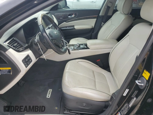 2015 Kia K900 Luxury with VIN KNALW4D43F6016812, listed as a Copart auction lot 61192595 with 137,171 mi miles and Clean title. Bid and sale history available at DreamBid. Image 7.