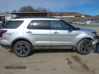 2013 Ford Explorer Sport with VIN 1FM5K8GT2DGC43798, listed as a IAAI auction lot 41673354 with 182,994 mi miles and . Bid and sale history available at carsss.com. Image 14.