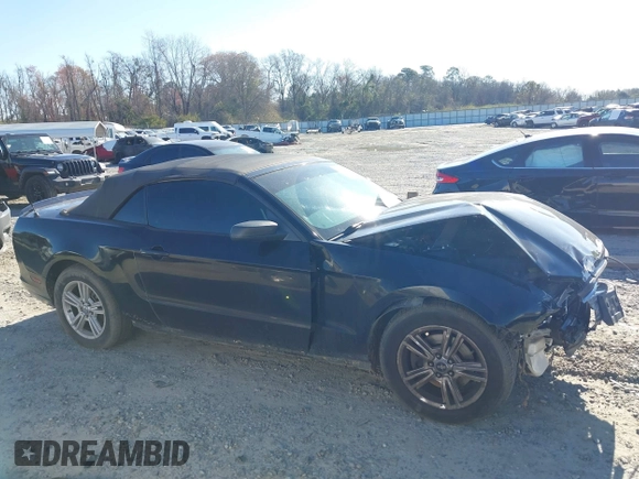 2014 Ford Mustang V6 with VIN 1ZVBP8EM2E5322709, listed as a IAAI auction lot 41732809 with 130,263 mi miles. Bid and sale history available at carsss.com. Image 14.