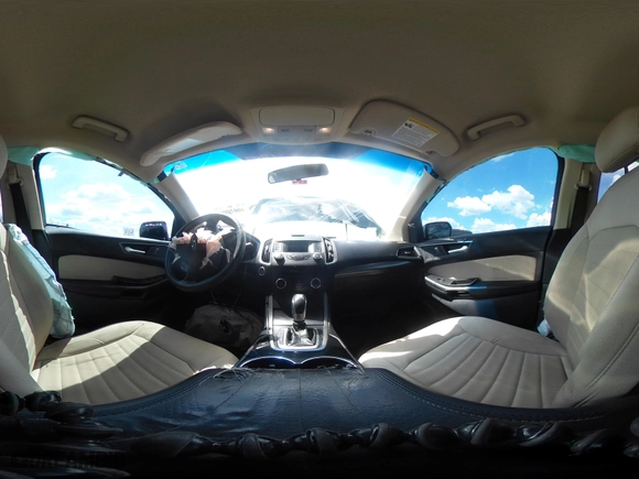 2015 Ford Edge SE with VIN 2FMTK3G99FBC33374, listed as a IAAI auction lot 40020092 with 185,607 mi miles. Bid and sale history available at carsss.com. Image 19.