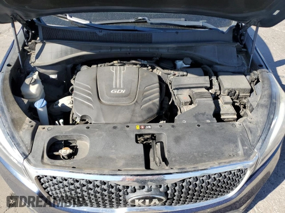 2017 Kia Sorento LX with VIN 5XYPGDA5XHG334764, listed as a Copart auction lot 62677035 with 60,488 mi miles and Salvage title. Bid and sale history available at DreamBid. Image 12.