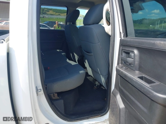 2013 Ram 1500 Tradesman with VIN 1C6RR7FT1DS556827, listed as a IAAI auction lot 39648092 with 138,342 mi miles. Bid and sale history available at carsss.com. Image 8.