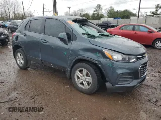 2021 Chevrolet Trax LS with VIN KL7CJNSB1MB347897, listed as a Copart auction lot 52775545 with 37,542 mi miles and Salvage Title. Bid and sale history available at carsss.com. Image 4.