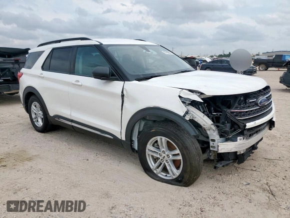 2022 Ford Explorer XLT z VIN 1FMSK7DH3NGA14707, wystawiony jako Copart lot #57438845 z przebiegiem 96 420 mil mil oraz Szkoda całkowita • Salvage title. Historia ofert i sprzedaży dostępna na DreamBid. Obrazek 4.