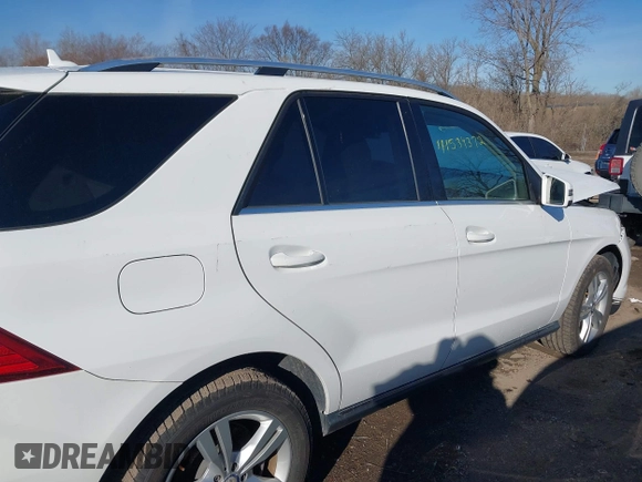 2014 Mercedes-Benz M 350 with VIN 4JGDA2EB2EA302665, listed as a IAAI auction lot 41539372 with 109,287 mi miles and . Bid and sale history available at DreamBid. Image 13.