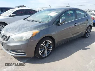 2014 Kia Forte EX with VIN KNAFZ4A8XE5061262, listed as a IAAI auction lot 41861465 with 150,673 mi miles. Bid and sale history available at carsss.com. Image 2.
