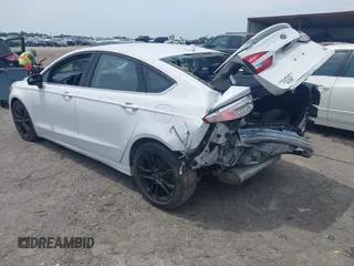 2020 Ford Fusion SE with VIN 3FA6P0HD9LR226500, listed as a IAAI auction lot 42296526 with 48,468 mi miles and . Bid and sale history available at DreamBid. Image 3.