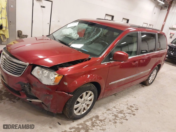 2015 Chrysler Town & Country Touring with VIN 2C4RC1BG1FR618568, listed as a IAAI auction lot 41754678 with 133,532 mi miles. Bid and sale history available at carsss.com. Image 17.