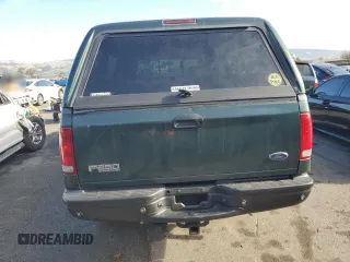 2001 Ford Super Duty F-250 XL with VIN 1FTNW21S21EB56495, listed as a Copart auction lot 85972944 with 142,122 mi miles and Salvage Title. Bid and sale history available at carsss.com. Image 6.