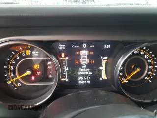 2020 Jeep Wrangler Unlimited Sahara Altitude with VIN 1C4HJXEG2LW188438, listed as a Copart auction lot 43531355 with 53,497 mi miles and Clean title. Bid and sale history available at DreamBid. Image 9.