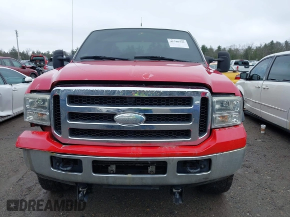 2007 Ford Super Duty F-250 XL with VIN 1FTSW21547EA79036, listed as a IAAI auction lot 41780721 with 81,424 mi miles. Bid and sale history available at carsss.com. Image 12.