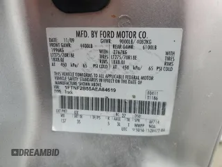 2010 Ford F-250 XL z VIN 1FTNF2B55AEA84619, wystawiony jako Copart lot #44353075 z przebiegiem 224 313 mil mil oraz Szkoda całkowita • Salvage title. Historia ofert i sprzedaży dostępna na DreamBid. Obrazek 12.