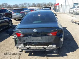2020 Nissan Altima Platinum with VIN 1N4BL4FV4LC156108, listed as a IAAI auction lot 41654687 with 78,050 mi miles and . Bid and sale history available at carsss.com. Image 17.