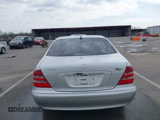 2000 Mercedes-Benz S-Class with VIN WDBNG70JXYA054073, listed as a IAAI auction lot 41987179 with 124,968 mi miles. Bid and sale history available at carsss.com. Image 16.