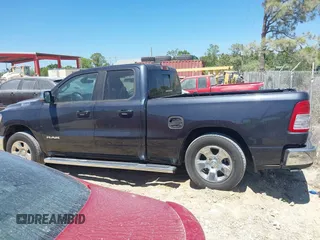 2021 Ram 1500 Lone Star z VIN 1C6RREBT0MN630263, wystawiony jako IAAI lot #41887871 z przebiegiem 52 386 mil mil oraz . Historia ofert i sprzedaży dostępna na DreamBid. Obrazek 14.