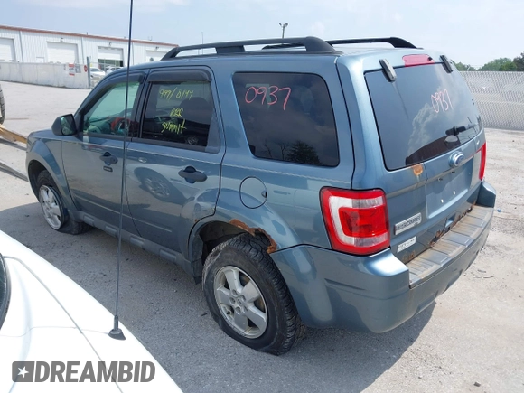 2012 Ford Escape XLT z VIN 1FMCU0D73CKB57521, wystawiony jako IAAI lot #42380937 z przebiegiem 155 558 mil mil oraz . Historia ofert i sprzedaży dostępna na DreamBid. Obrazek 3.