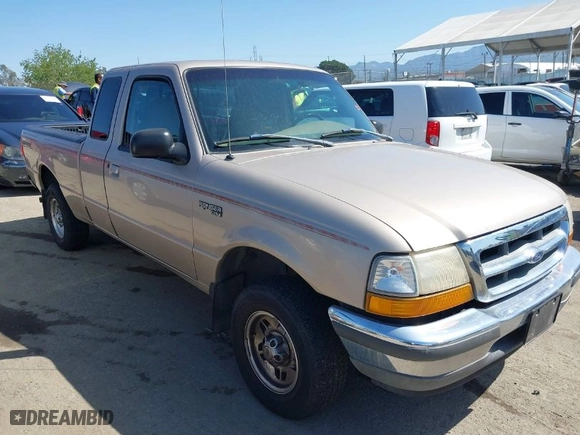 1998 Ford Ranger XL with VIN 1FTYR14X0WPA12512, listed as a IAAI auction lot 41966997 with 163,731 mi miles. Bid and sale history available at carsss.com. Image 1.