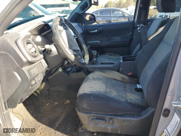 2021 Toyota Tacoma 2WD SR5 with VIN 5TFAZ5CN8MX107437, listed as a Copart auction lot 86711754 with 55,849 mi miles and Salvage Title. Bid and sale history available at carsss.com. Image 7.