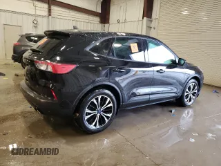 2021 Ford Escape SE with VIN 1FMCU0G67MUB34221, listed as a Copart auction lot 52553385 with 41,074 mi miles and Non Repairable. Bid and sale history available at carsss.com. Image 3.