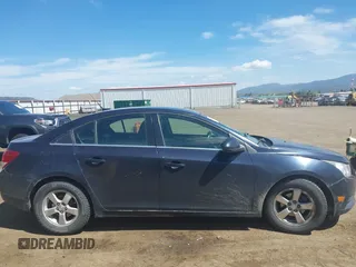 2014 Chevrolet Cruze 1LT with VIN 1G1PC5SB9E7114104, listed as a IAAI auction lot 42143300 with 161,552 mi miles and . Bid and sale history available at DreamBid. Image 13.