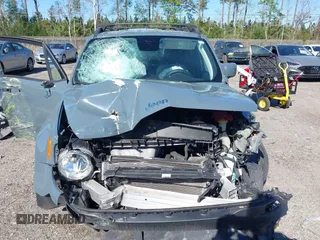 2018 Jeep Renegade Altitude с VIN ZACCJABB0JPH31702, выставлен на аукционе IAAI как лот 41801693 с пробегом 75 431 миль миль и . История ставок и продаж доступна на DreamBid. Изображение 12.