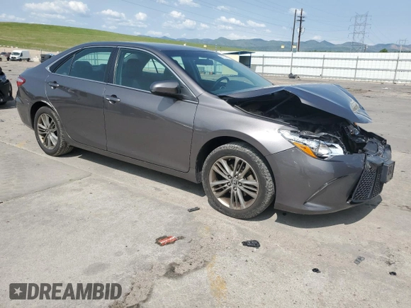 2017 Toyota Camry XLE z VIN 4T1BF1FK9HU779615, wystawiony jako Copart lot #59156995 z przebiegiem 99 756 mil mil oraz Szkoda całkowita • Salvage title. Historia ofert i sprzedaży dostępna na DreamBid. Obrazek 4.