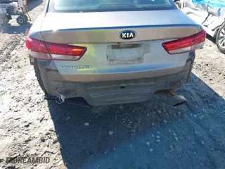 2018 Kia Optima S with VIN 5XXGT4L39JG192313, listed as a IAAI auction lot 41260143 with 138,413 mi miles. Bid and sale history available at carsss.com. Image 6.