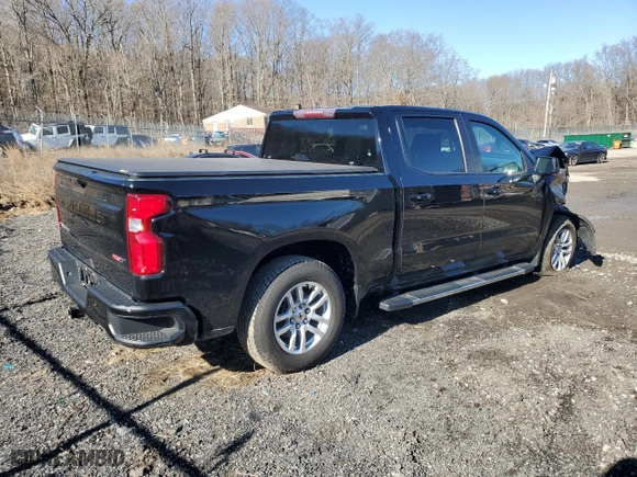2019 Chevrolet Silverado 1500 RST with VIN 1GCUYEED6KZ125845, listed as a Copart auction lot 49418005 with 83,015 mi miles and Salvage Title. Bid and sale history available at carsss.com. Image 3.
