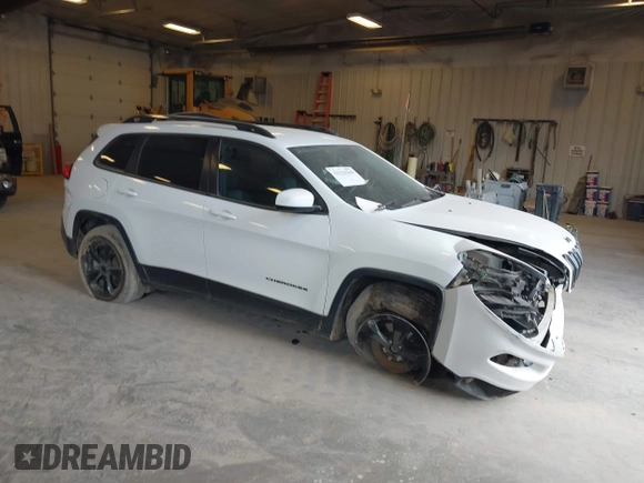 2018 Jeep Cherokee Latitude с VIN 1C4PJMCB3JD561285, выставлен на аукционе IAAI как лот 42123569 с пробегом 151 886 миль миль и . История ставок и продаж доступна на DreamBid. Изображение 1.