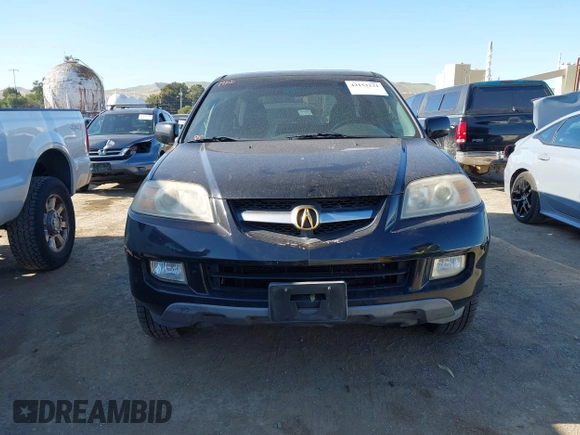 2004 Acura MDX with VIN 2HNYD18294H538551, listed as a IAAI auction lot 42153231 with 217,462 mi miles. Bid and sale history available at carsss.com. Image 6.