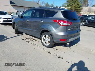 2013 Ford Escape SE with VIN 1FMCU9G9XDUA02777, listed as a IAAI auction lot 42011262 with 190,274 mi miles. Bid and sale history available at carsss.com. Image 3.