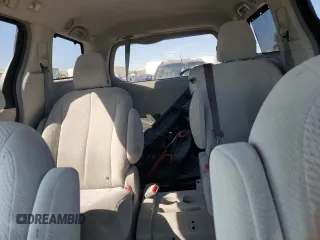 2011 Toyota Sienna LE AAS с VIN 5TDKK3DC3BS133408, выставлен на аукционе Copart как лот 72582564 с пробегом 128 168 миль миль и Списание • Salvage title. История ставок и продаж доступна на DreamBid. Изображение 10.