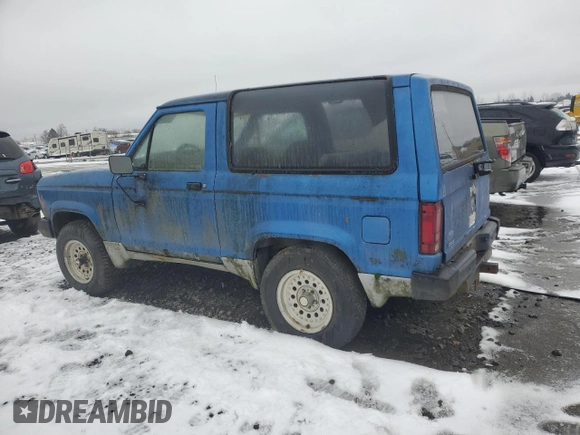 1985 Ford Bronco with VIN 1FMBU14SXFUA96361, listed as a Copart auction lot 43681375 with 98,999 mi miles and Clean title. Bid and sale history available at DreamBid. Image 2.
