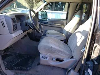 1999 Ford F-350 XL z VIN 1FTSX31F0XEC31633, wystawiony jako Copart lot #84082754 z przebiegiem 192 085 mil mil oraz Szkoda całkowita • Salvage title. Historia ofert i sprzedaży dostępna na DreamBid. Obrazek 7.