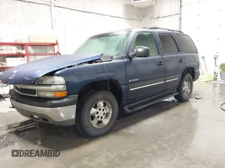 2001 Chevrolet Tahoe LT with VIN 1GNEK13T01R120820, listed as a IAAI auction lot 41376969 with Not Provided miles. Bid and sale history available at carsss.com. Image 2.