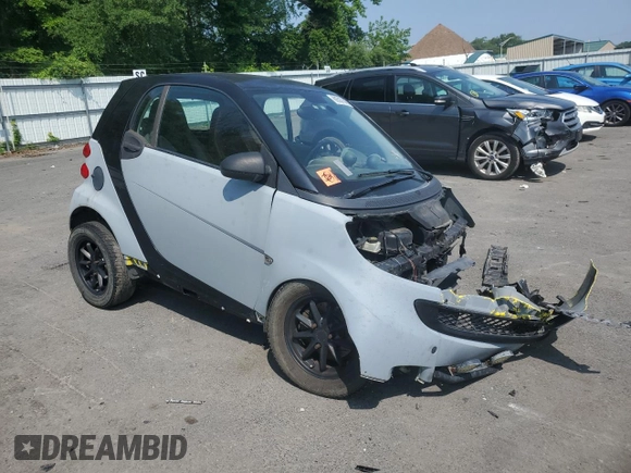 2008 Smart fortwo Pure with VIN WMEEJ31X38K134437, listed as a Copart auction lot 60507845 with Not provided miles and Salvage title. Bid and sale history available at DreamBid. Image 4.