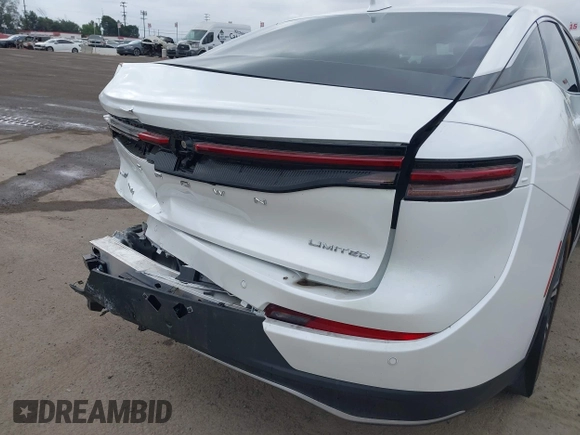 2023 Toyota Crown XLE с VIN JTDAAAAF5P3003219, выставлен на аукционе IAAI как лот 42109726 с пробегом 6 176 миль миль и . История ставок и продаж доступна на DreamBid. Изображение 19.