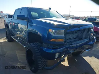 2017 Chevrolet Silverado 1500 LT with VIN 3GCUKREC8HG354004, listed as a IAAI auction lot 41429597 with 77,493 mi miles and . Bid and sale history available at DreamBid. Image 1.