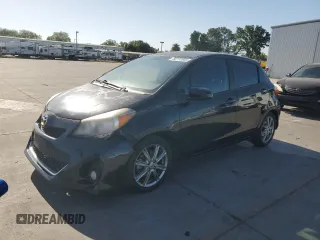 2012 Toyota Yaris L z VIN JTDKTUD35CD515441, wystawiony jako Copart lot #58772585 z przebiegiem 143 959 mil mil oraz Szkoda całkowita • Salvage title. Historia ofert i sprzedaży dostępna na DreamBid. Obrazek 1.