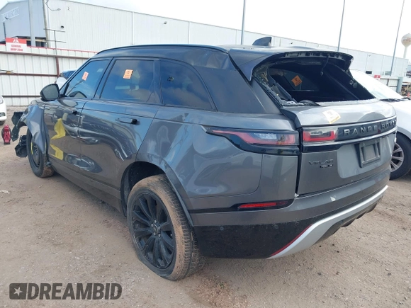 2018 Land Rover Range Rover Velar R-Dynamic SE z VIN SALYL2RX0JA758835, wystawiony jako IAAI lot #41417635 z przebiegiem 84 212 mil mil oraz . Historia ofert i sprzedaży dostępna na DreamBid. Obrazek 3.