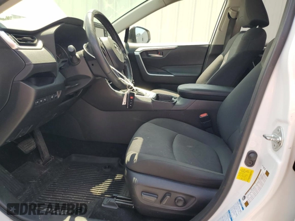 2019 Toyota RAV4 XLE с VIN JTMP1RFV1KD020434, выставлен на аукционе Copart как лот 63588865 с пробегом 61 158 миль миль и Списание • Salvage title. История ставок и продаж доступна на DreamBid. Изображение 7.