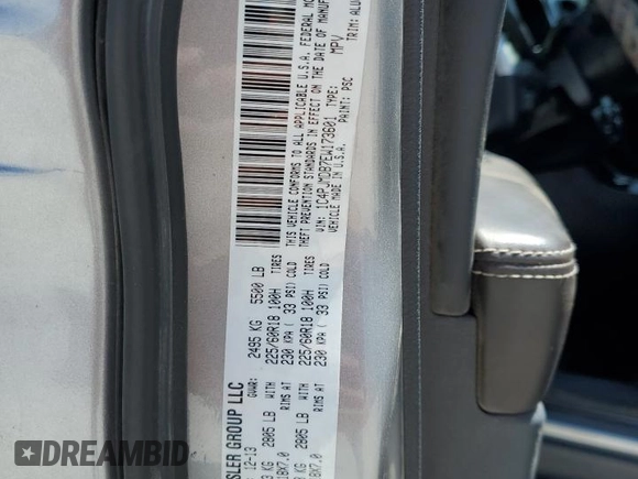 2014 Jeep Cherokee Limited z VIN 1C4PJMDB7EW173601, wystawiony jako Copart lot #61677255 z przebiegiem 180 446 mil mil oraz Szkoda całkowita • Salvage title. Historia ofert i sprzedaży dostępna na DreamBid. Obrazek 13.