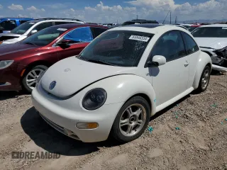 2001 Volkswagen Beetle GLX with VIN 3VWDD21C71M435250, listed as a Copart auction lot 65546334 with 189,542 mi miles and Salvage Title. Bid and sale history available at DreamBid. Image 1.
