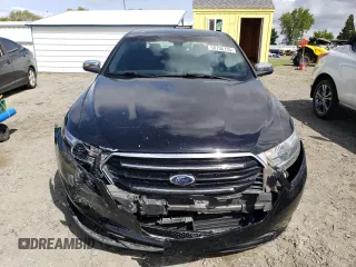 2016 Ford Taurus Limited with VIN 1FAHP2F82GG111485, listed as a Copart auction lot 50736735 with 135,618 mi miles and Salvage Title. Bid and sale history available at DreamBid. Image 5.